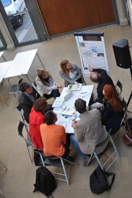 Table discussions_7